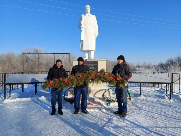 Акция "Гирлянда Памяти".